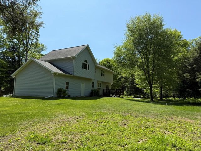 3532 WILDERNESS TRAIL, Suamico, WI 54313