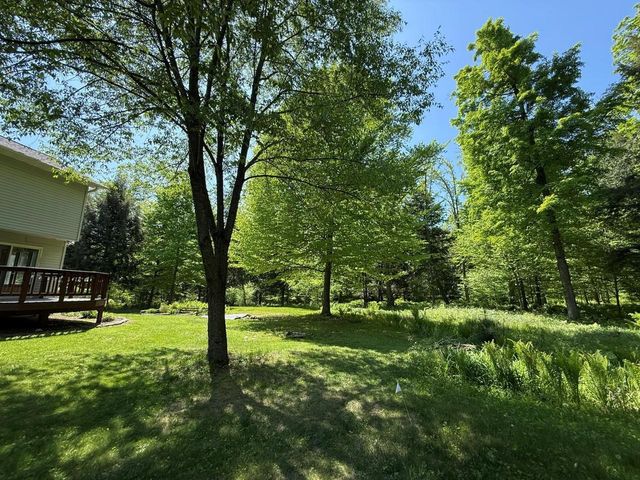 3532 WILDERNESS TRAIL, Suamico, WI 54313