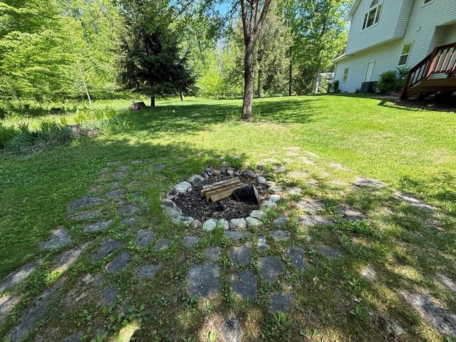 3532 WILDERNESS TRAIL, Suamico, WI 54313