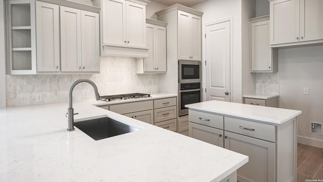5142 Ellis Way, Schertz, TX 78108