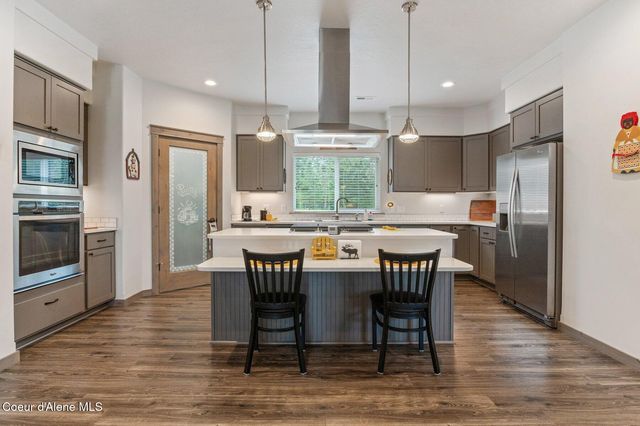 975 W Ohio Match RD, Rathdrum, ID 83858