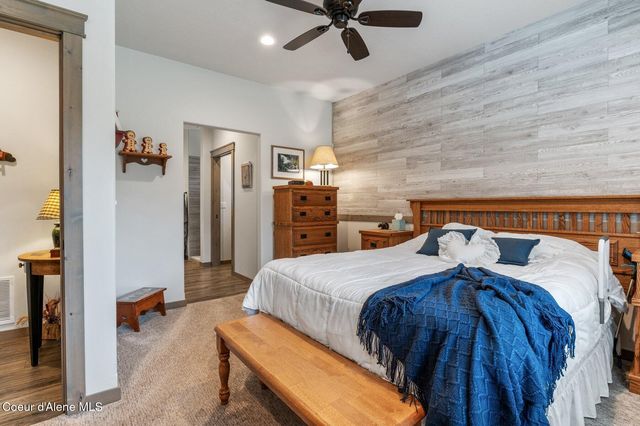 975 W Ohio Match RD, Rathdrum, ID 83858