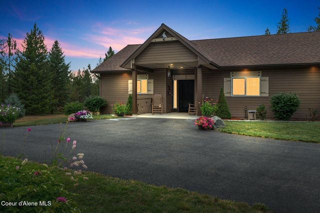 975 W Ohio Match RD, Rathdrum, ID 83858