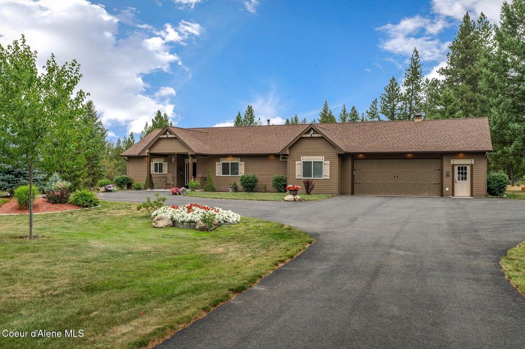 975 W Ohio Match RD, Rathdrum, ID 83858