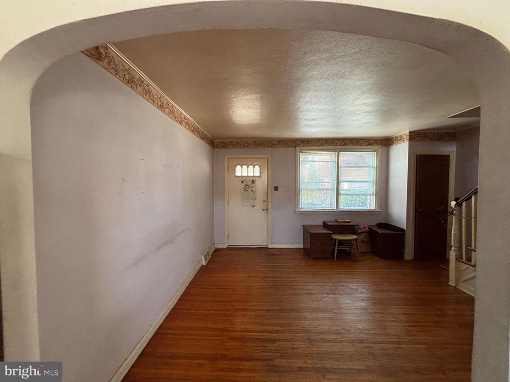650 E RAYMOND, PHILADELPHIA, PA 19120 — photo 4