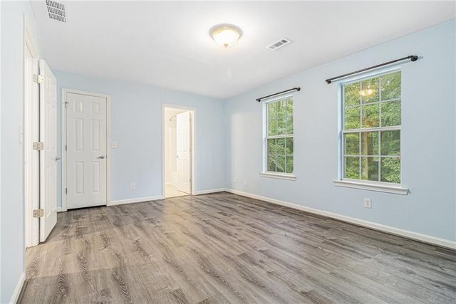 112 Laguna Springs Drive, Woodstock, GA 30188