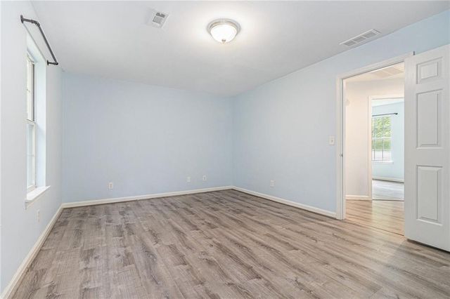 112 Laguna Springs Drive, Woodstock, GA 30188