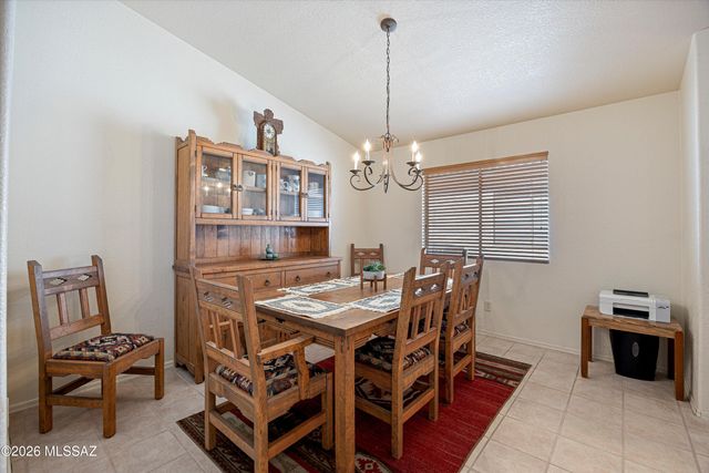 2862 W Starina Place, Tucson, AZ 85741