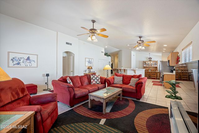 2862 W Starina Place, Tucson, AZ 85741