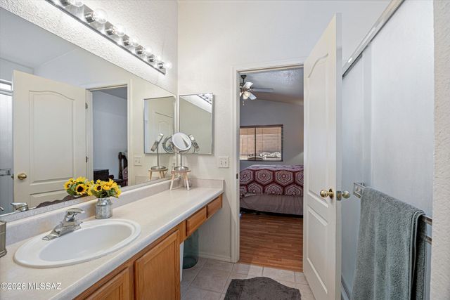 2862 W Starina Place, Tucson, AZ 85741