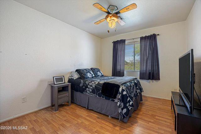 2862 W Starina Place, Tucson, AZ 85741