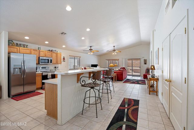 2862 W Starina Place, Tucson, AZ 85741