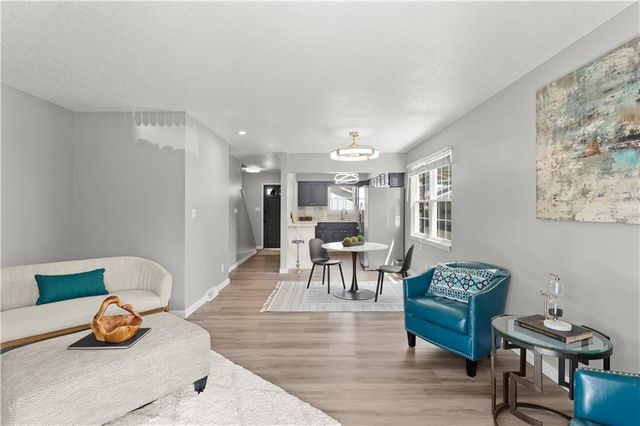 8347 Mackey Street, Overland Park, KS 66212