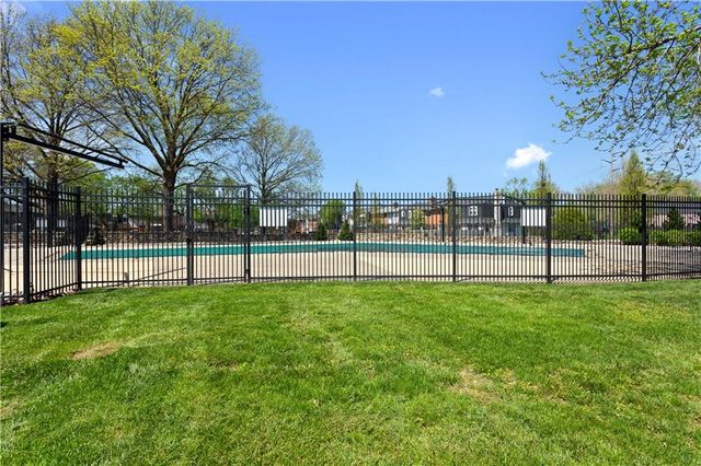 8347 Mackey Street, Overland Park, KS 66212