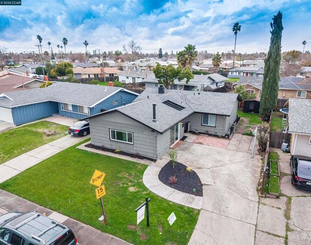 5201 5201 Sky Pkwy, Sacramento, CA 95823