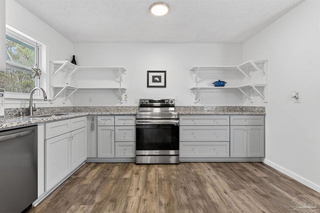 14280 Gant Ave, Pensacola, FL 32507