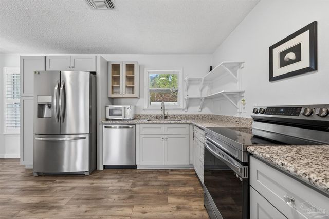 14280 Gant Ave, Pensacola, FL 32507