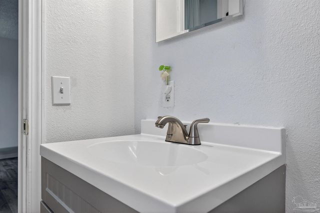 14280 Gant Ave, Pensacola, FL 32507