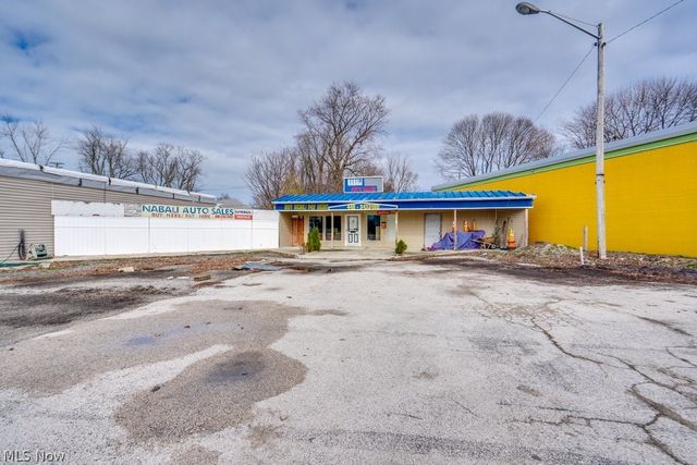 4610 West Avenue, Ashtabula, OH 44004