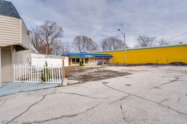 4610 West Avenue, Ashtabula, OH 44004