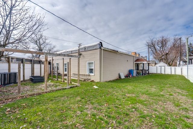 4610 West Avenue, Ashtabula, OH 44004