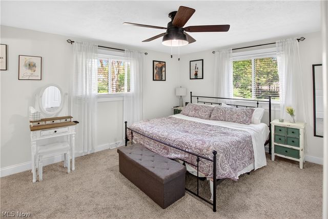26 Sandy Hill Road, Sagamore Hills, OH 44067