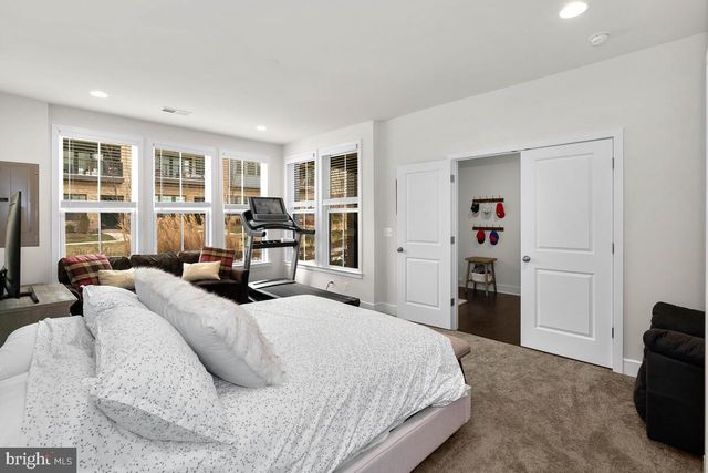 23049 COTTONWILLOW SQ, Brambleton, VA 20148