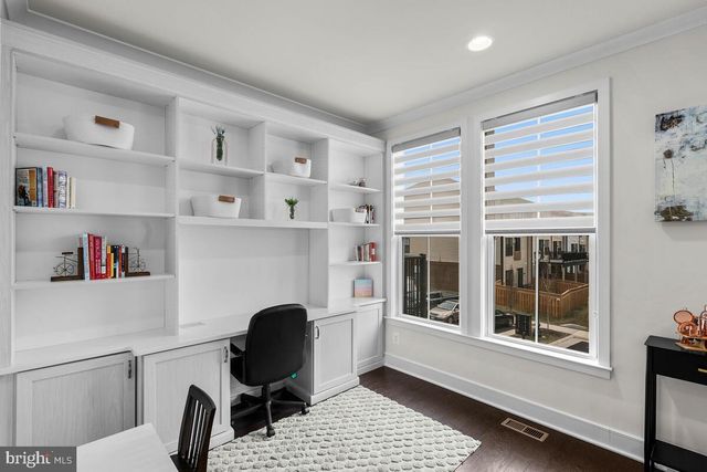 23049 COTTONWILLOW SQ, Brambleton, VA 20148