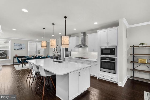 23049 COTTONWILLOW SQ, Brambleton, VA 20148