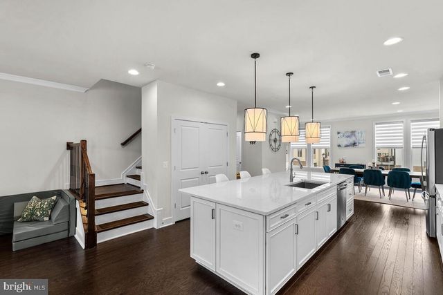 23049 COTTONWILLOW SQ, Brambleton, VA 20148