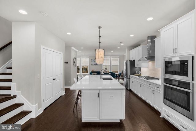 23049 COTTONWILLOW SQ, Brambleton, VA 20148