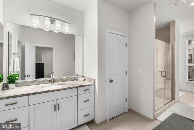 23049 COTTONWILLOW SQ, Brambleton, VA 20148