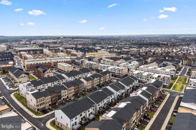 23049 COTTONWILLOW SQ, Brambleton, VA 20148