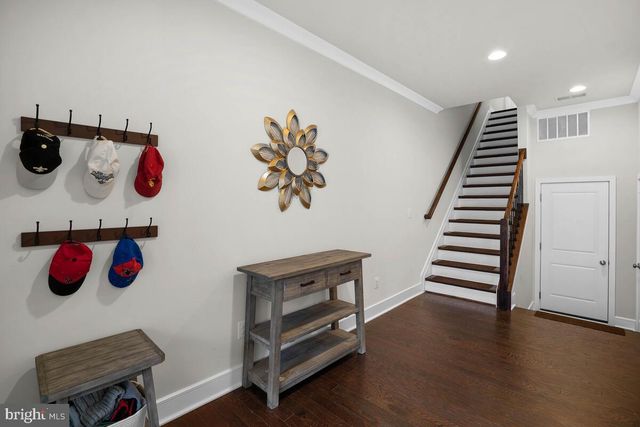 23049 COTTONWILLOW SQ, Brambleton, VA 20148