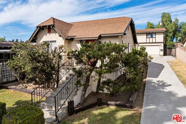 4557 Paulhan Avenue, Los Angeles, CA 90041