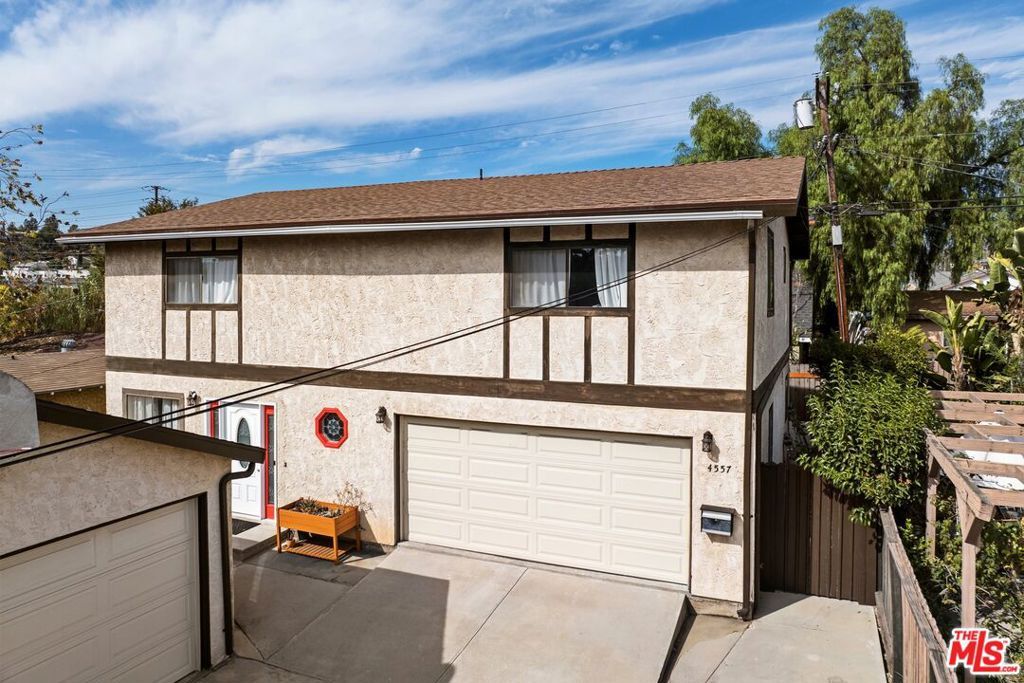 Image 23 of property listing at 4557 Paulhan Avenue, Los Angeles, CA 90041