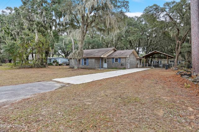 101 Saxonville Road, St. Helena Island, SC 29920