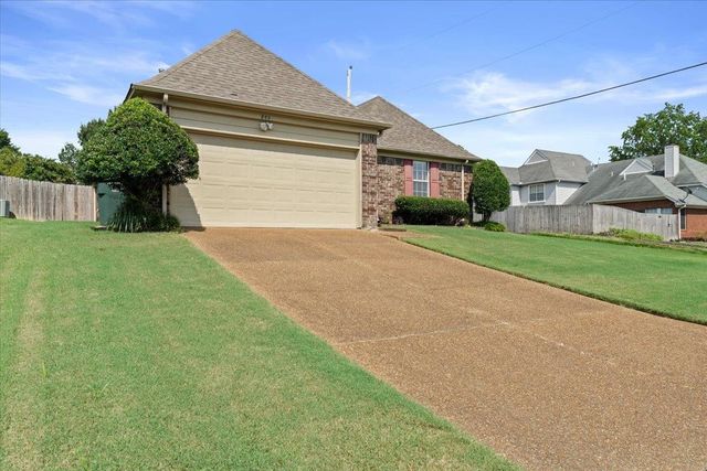 860 TIMBER TRACE DR, Memphis, TN 38018