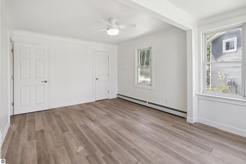 Image 3 of property listing at 158 River Trail Drive, Bay City, MI 48706