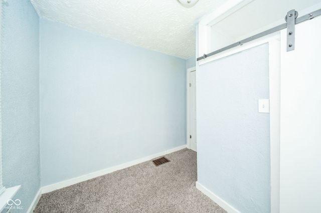 2313 E 5th Street, Anderson, IN 46012