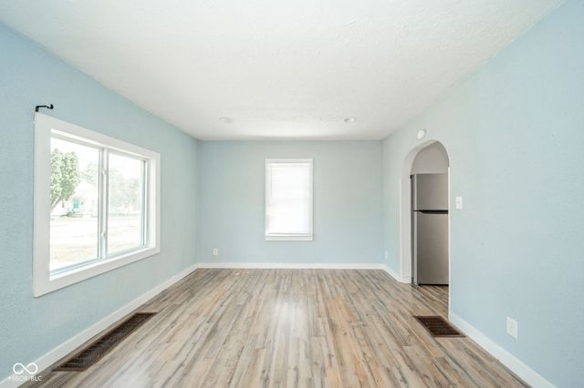 2313 E 5th Street, Anderson, IN 46012