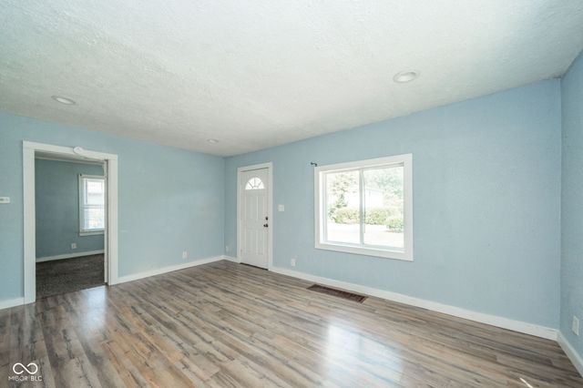 2313 E 5th Street, Anderson, IN 46012