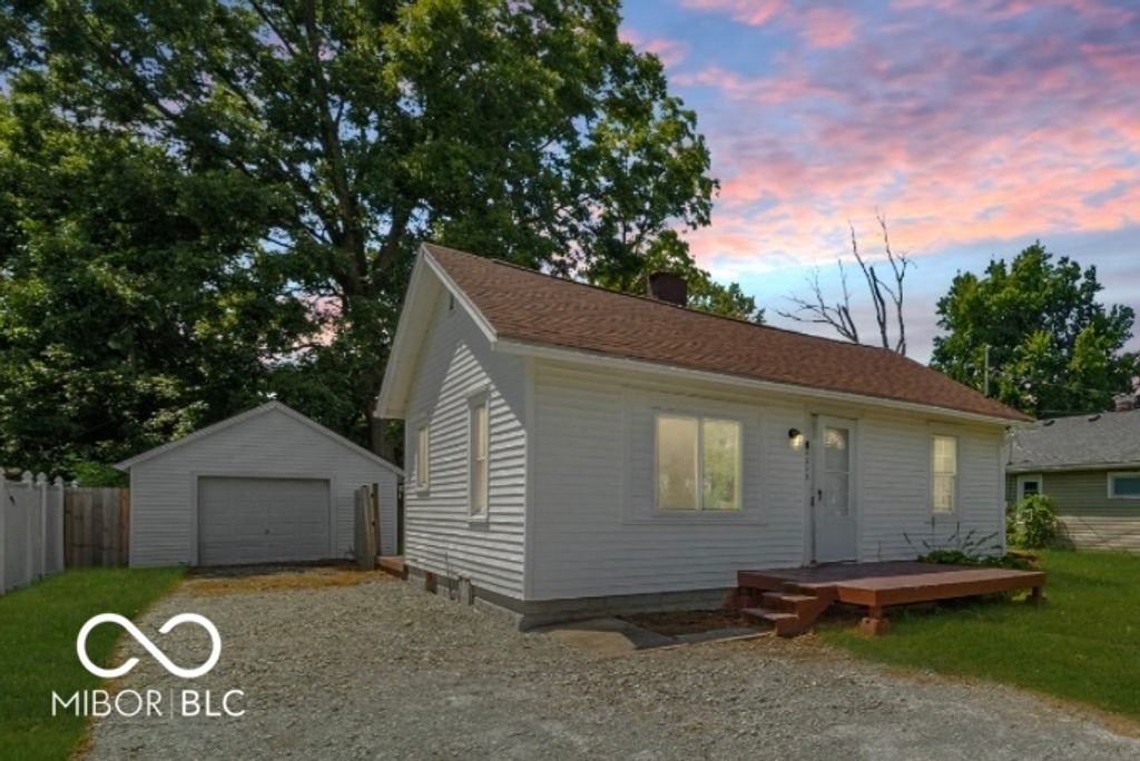 2313 E 5th Street, Anderson, IN 46012