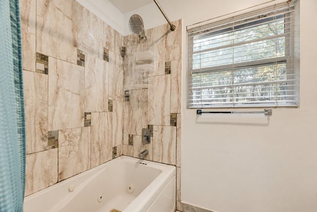 408 Ruby Road, Grand Prairie, TX 75050