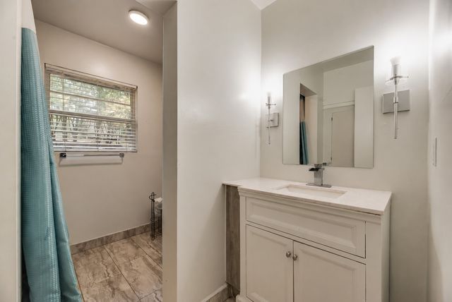 408 Ruby Road, Grand Prairie, TX 75050
