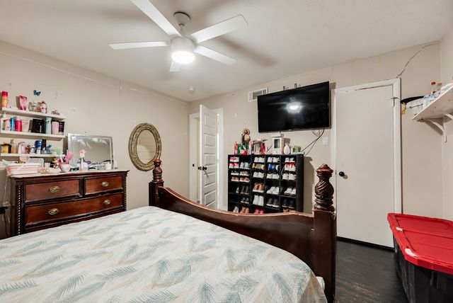 408 Ruby Road, Grand Prairie, TX 75050