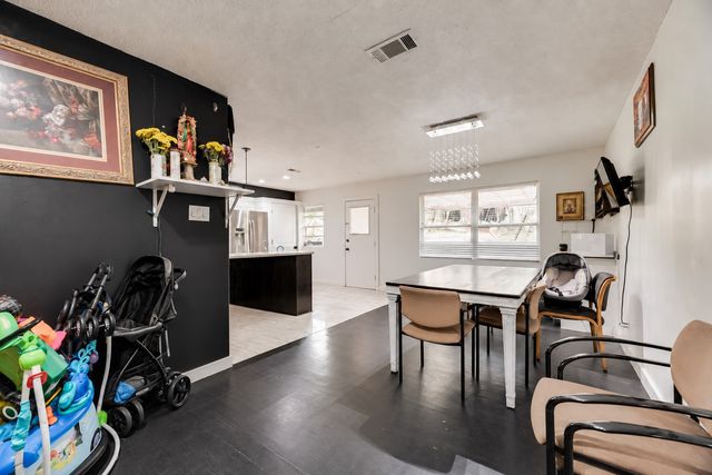 408 Ruby Road, Grand Prairie, TX 75050