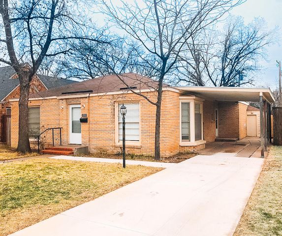2003 30th Street, Lubbock, TX 79411
