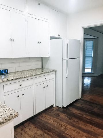 2003 30th Street, Lubbock, TX 79411