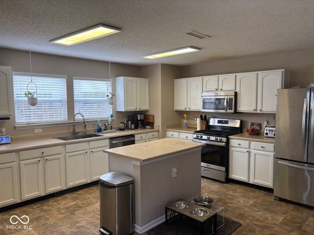 12924 Star Drive, Fishers, IN 46037